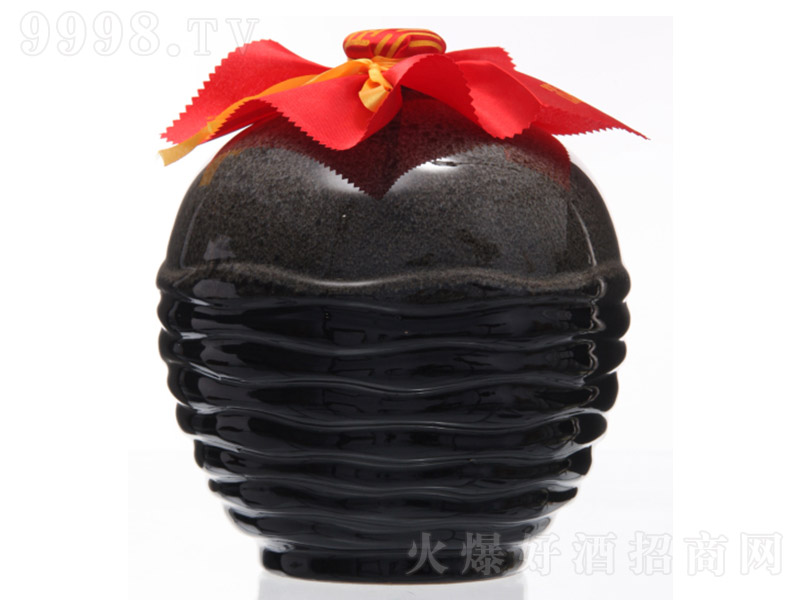 �Ⱦ����Ʒ≯ �����Ͱ׾ơ�63.5�� 3.25L��