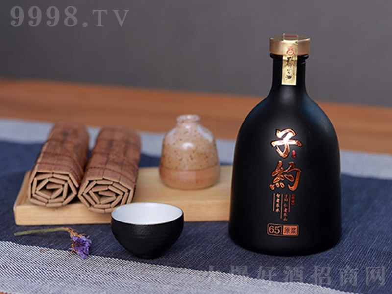 �Ӽsԭ�{ �����Ͱ׾ơ�65�� 500ml��