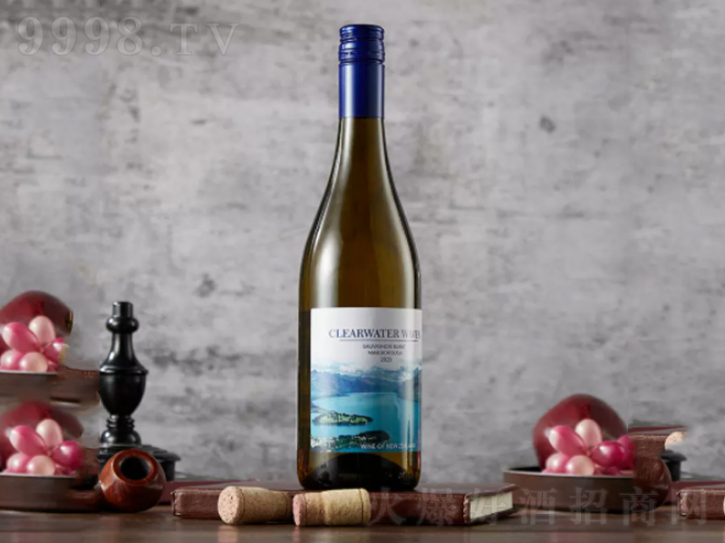 ˮ�������mԭƿ�M(j��n)���R�����L��˼�ɰ����ѾƼt��750ml