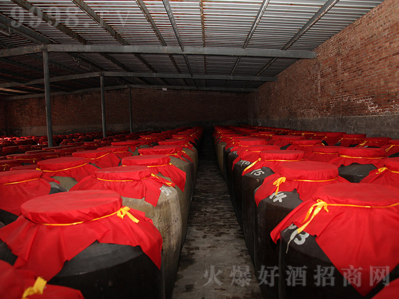 10��-�����ʹ���-�Ͼ�-����2000��