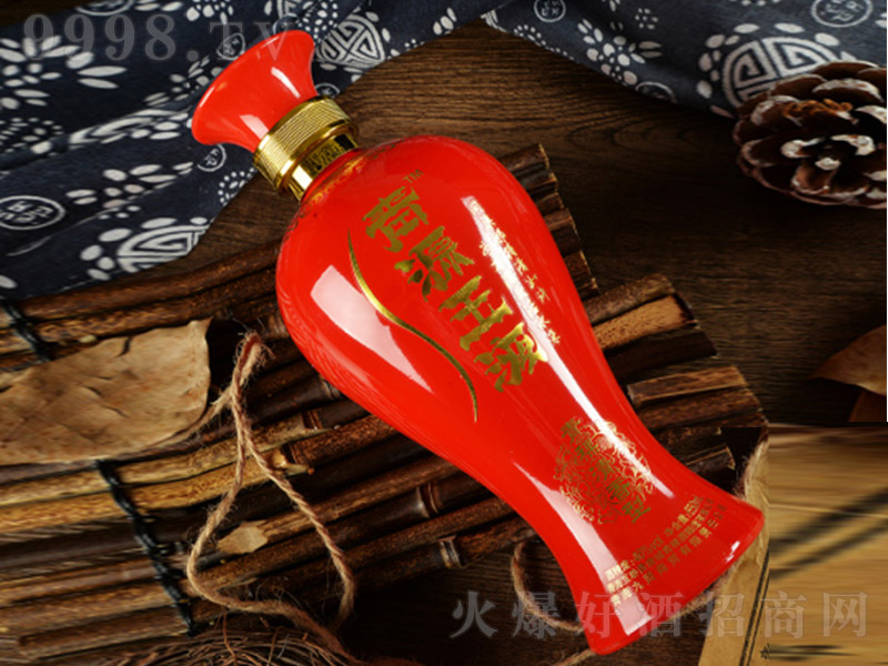 ���Ƴ���Դ��Һ������ �����Ͱ׾ơ�46�� 650ml��