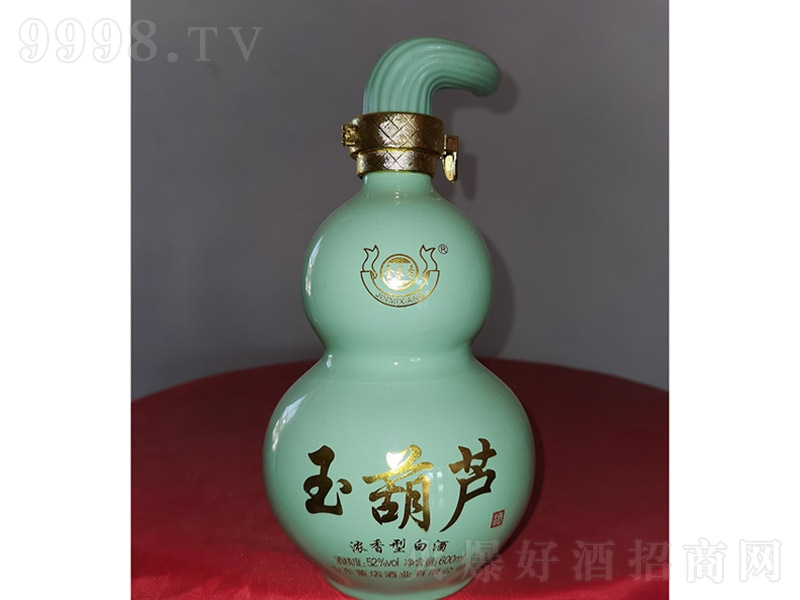 ��������J