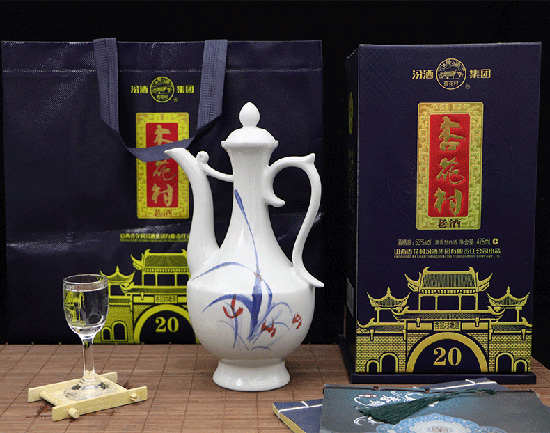 �ھƼ��F(tu��n)53���ӻ����Ͼ�һ���Ͼ��໨��ƿ