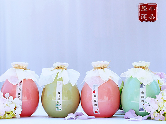 �����ɏ�Ʒ�΢���ͶȾ�4ƿ�M���b