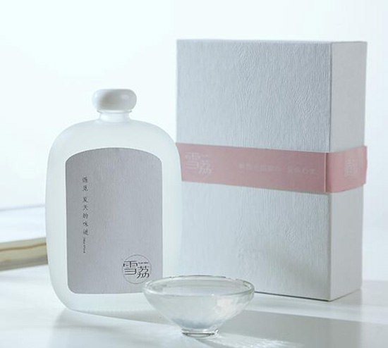 ѭҒ؈Ó��֦��Ůʿ���ֵ�Ͷ�΢���YƷ��ζ��ƃr�����