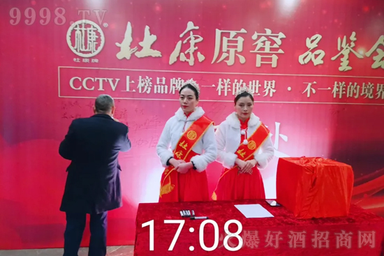 �\(y��n)����ǙC(j��)������ײ�������Ŭ�����Ј��_�أ��ſ�ԭ��һֱ��·����