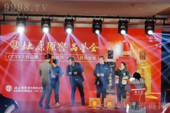 �\(y��n)����ǙC(j��)������ײ�������Ŭ�����Ј��_�أ��ſ�ԭ��һֱ��·�ϣ�