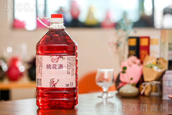 12���S�ϻ����ƃr���S���һ��ƵͶ�Ůʿ����2.5L�r�񣬶����X��