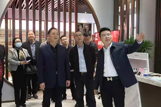 ����Ă���׾��\�I����