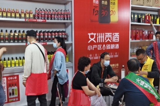 ��������������ڸ��ĸ����Q�԰����Ǿƕ�