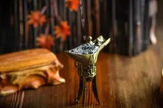 ����������ȫ�ھ��������������Z����