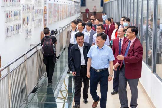 Ӣ������Ȫơ��