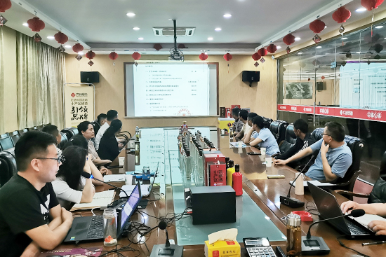 �����Օ�(hu��)��(zh��n)���Q�ٽK�ˡ��{(di��o)�ȕ�(hu��)�l(f��)����(qi��ng)��