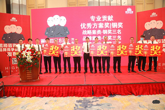 �ڸ���ԃ���F(tu��n)8����c�������S200�f�ت�(ji��ng)��(j��ng)�I(y��ng)����F(tu��n)�(du��)