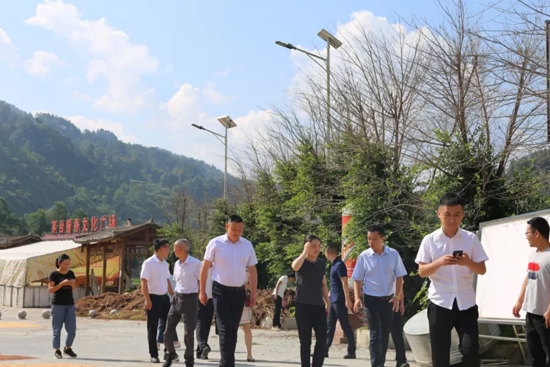 �u��ƹ�˾�hί������h������_(k��i)չ�{(di��o)�й���