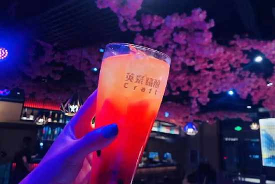 �rơ���c��ơ����Щ��ͬ��Ӣ������rơ�ƿ�ζ�r���ص�