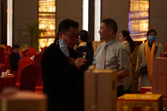 ���������������A|��Z������Ʒ����Ʒ�b��(hu��)���ల�ո��(y��ng)��