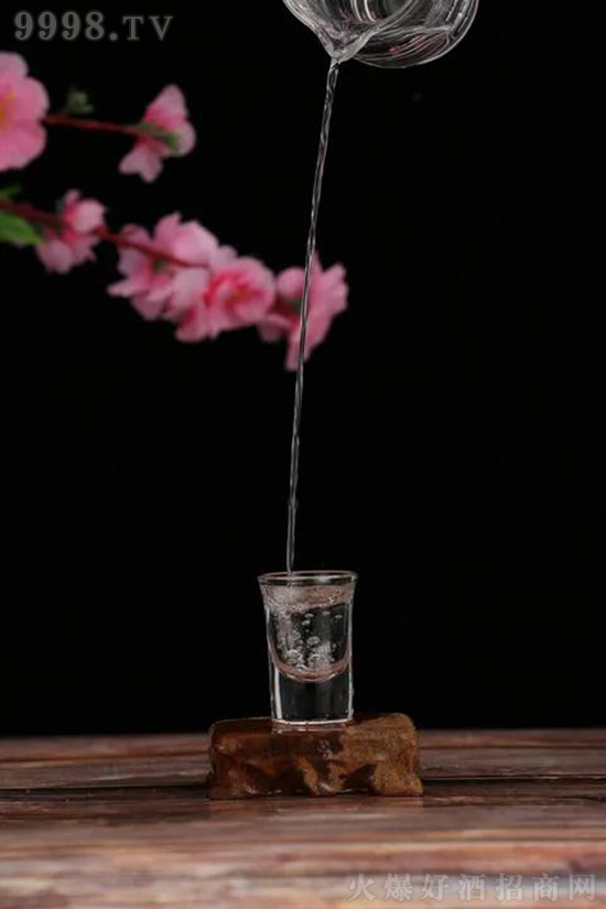 �F���F��֮��ӭ�e�o(j��)���