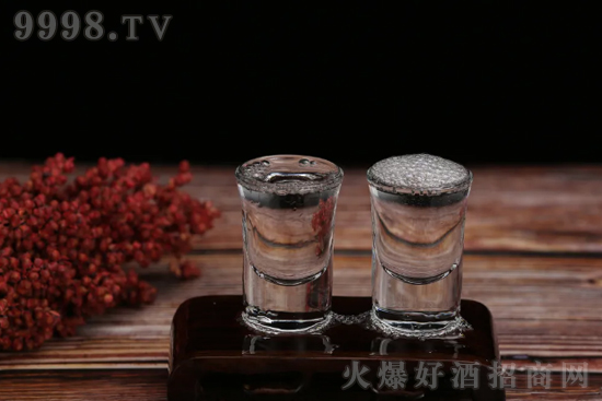 �F���F��֮��ӭ�e�o(j��)���