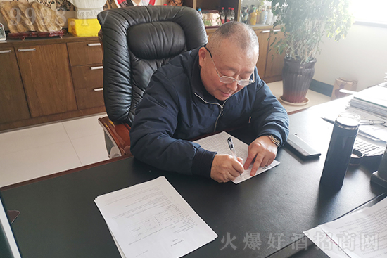 ��ϲ���ն�����ƘI(y��)��(qi��ng)�����v�𱬾W(w��ng)���W(w��ng)�j(lu��)����ģʽ����_����