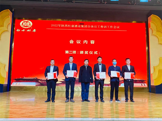 ����ˮ�ſ�����ӛ��������ſ�ǧ��ŏR��(hu��)&���F(tu��n)ȫ�T��Ӗ(x��n)���Y(ji��)��(hu��)�A�M(m��n)�e�k��