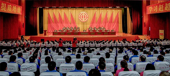 ���ž�����ӛ���ھŌ����ߵ�ʮһ�Õ��T�����������Ε��h�A�M�e�k