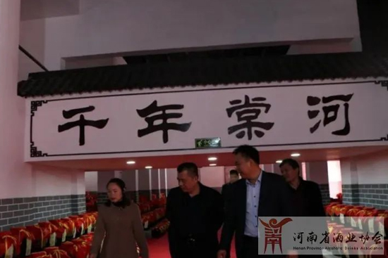 ���Ͼƅf(xi��)�����L�w����һ�����M�ĺӾƘI(y��)�{(di��o)��ָ��