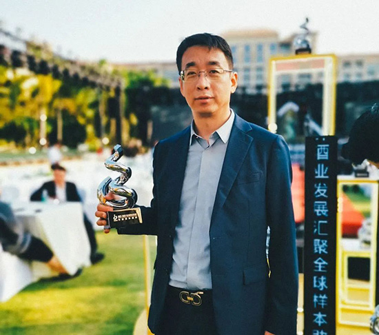 ϲ��(b��o)������ƘI(y��)�hί��ӛ�������L(zh��ng)κ�i�e�s�@���Ї�(gu��)�ƘI(y��)���ƪ�(ji��ng)����������ӡ�