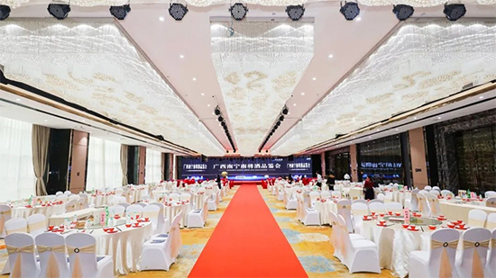 �F���ό� ǰ;�o��ح���ό�ʽ��Ʒ�b�����¸߶�