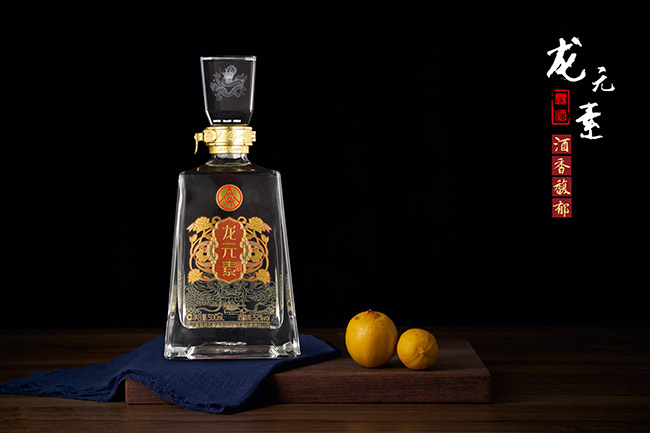 ��Ԫ�ؾ���Ʒ�����Ͱ׾ơ�52��500ml��