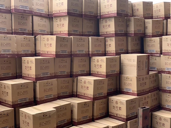 ��Ԫ�ؾ���Ʒ�����Ͱ׾ơ�52��500ml��