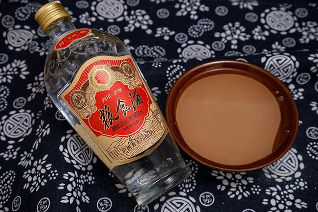 四川瀘州糧食酒濃香型酒【52度500ml】