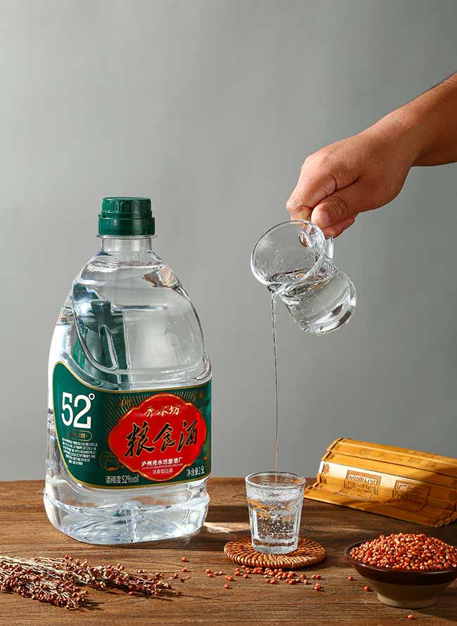 秀水坊糧食酒濃香型酒【52度2.5L】