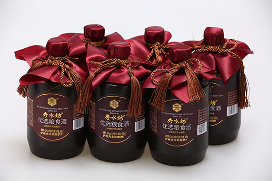 秀水坊優(yōu)選糧食酒濃香型【42度500ml】