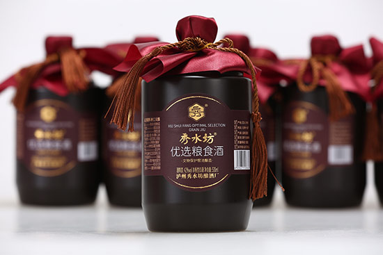 秀水坊優(yōu)選糧食酒濃香型【42度500ml】