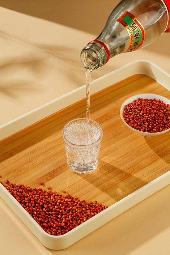 秀水坊四川高梁燒酒 濃香型【42°52°500ml×12】