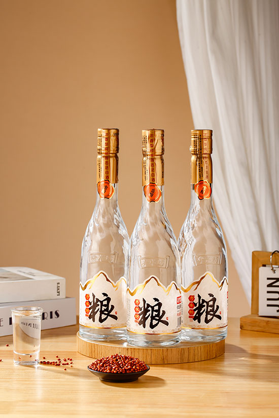 秀水坊金糧酒濃香型白酒【42度52度500ml】