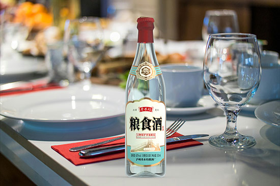 秀水坊糧食酒老酒濃香型酒【42度500ml】